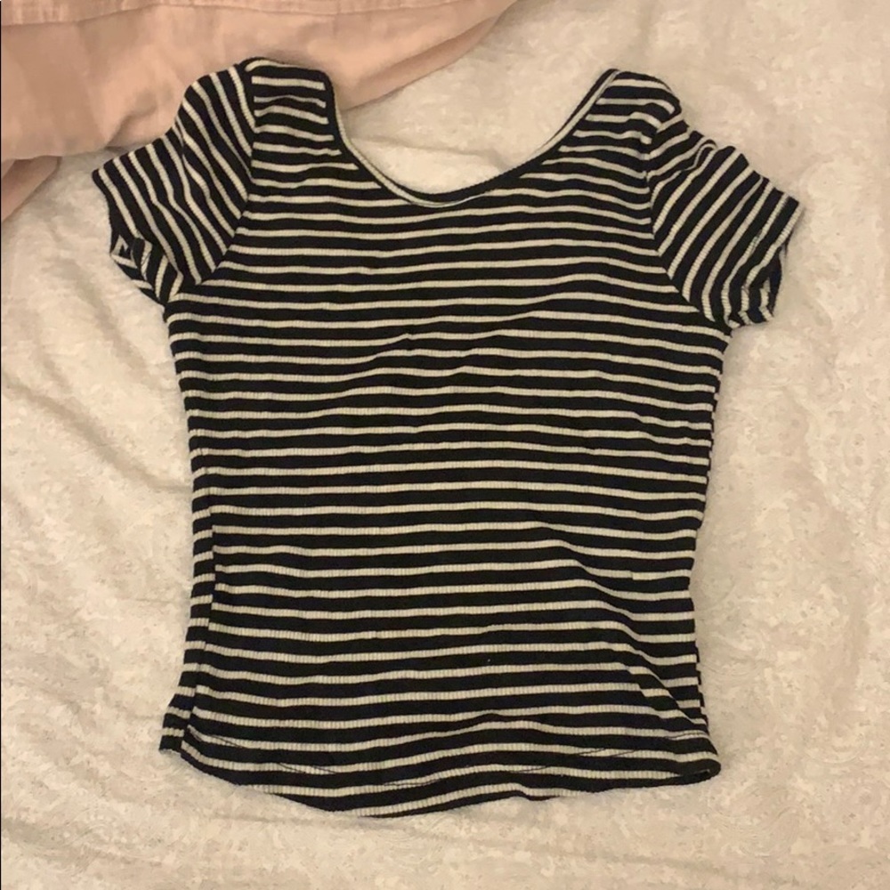 Brandy Melville crop top